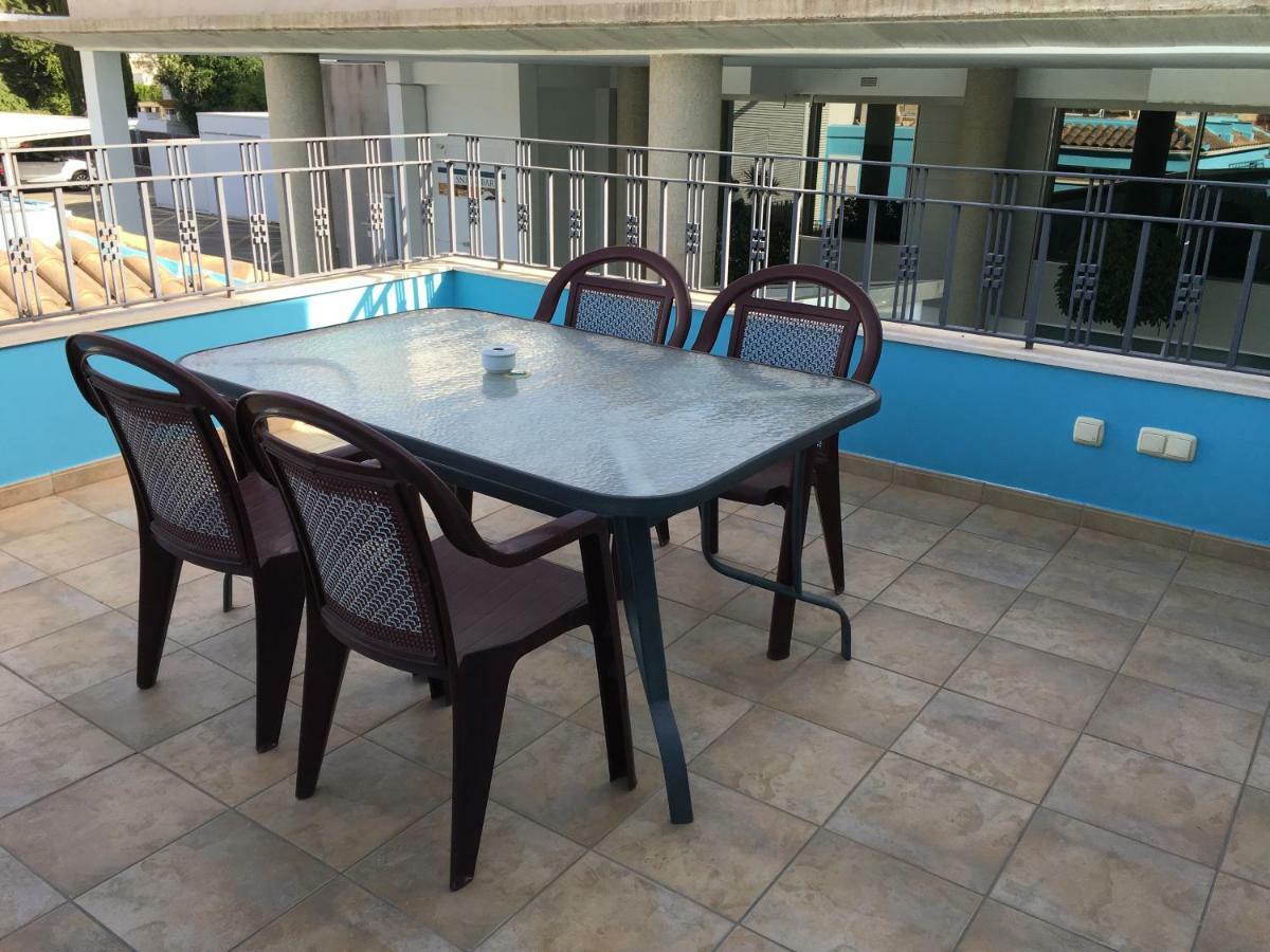 Apartamentos Jardines De Lorca Luaran gambar